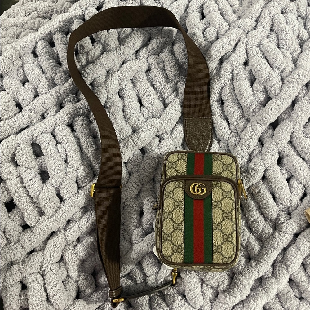 Gucci Ophidia GG Supreme mini bag